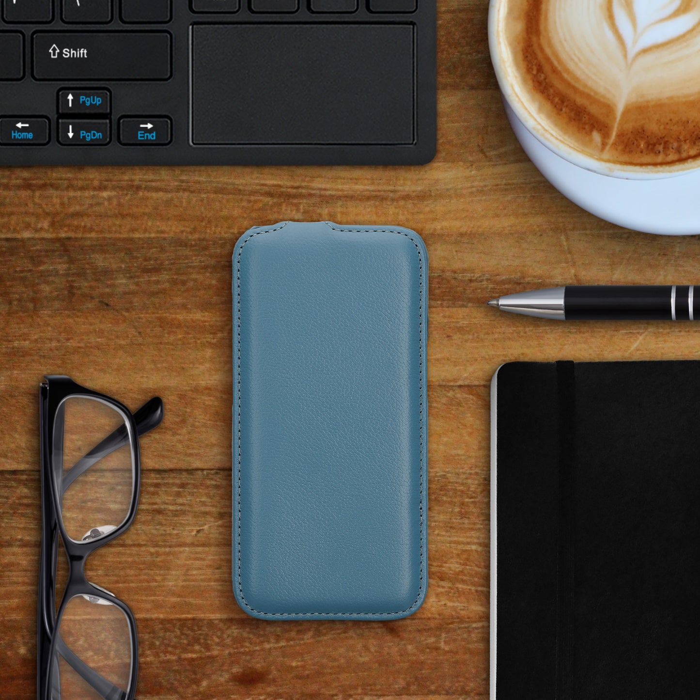 kalibri Flip Case Ultra Slim compatible with Apple iPhone 17e / iPhone 16e