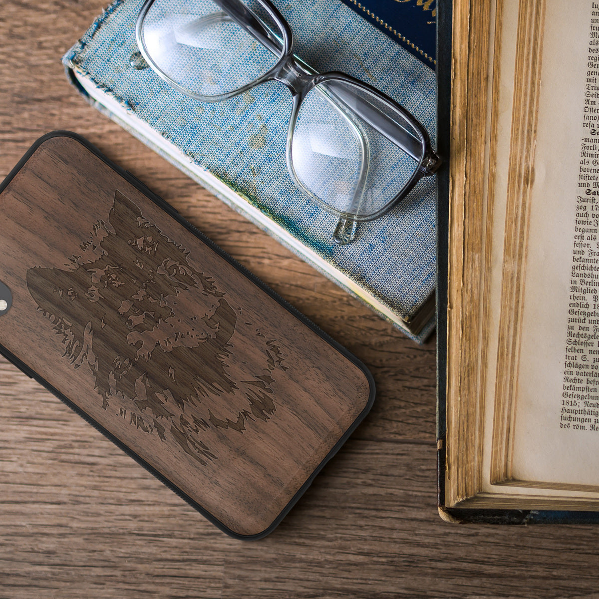 Wooden Hard Case with TPU Bumper for Apple iPhone XR Compass Vintage