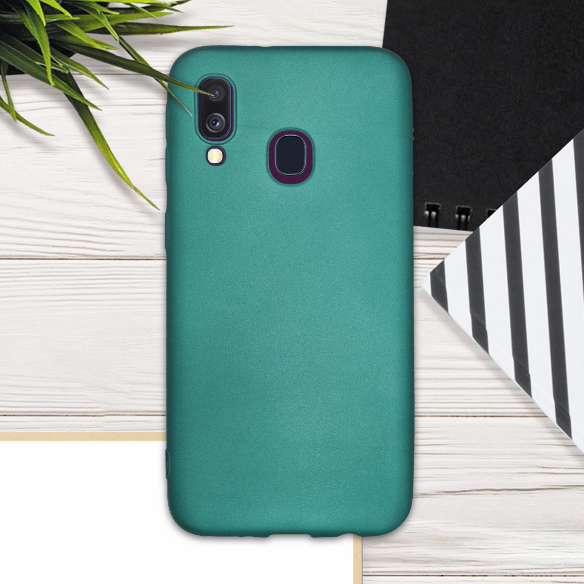 kwmobile Phone Case for Samsung Galaxy A40 - Metallic Shimmering Silicone Case - Protective Cover