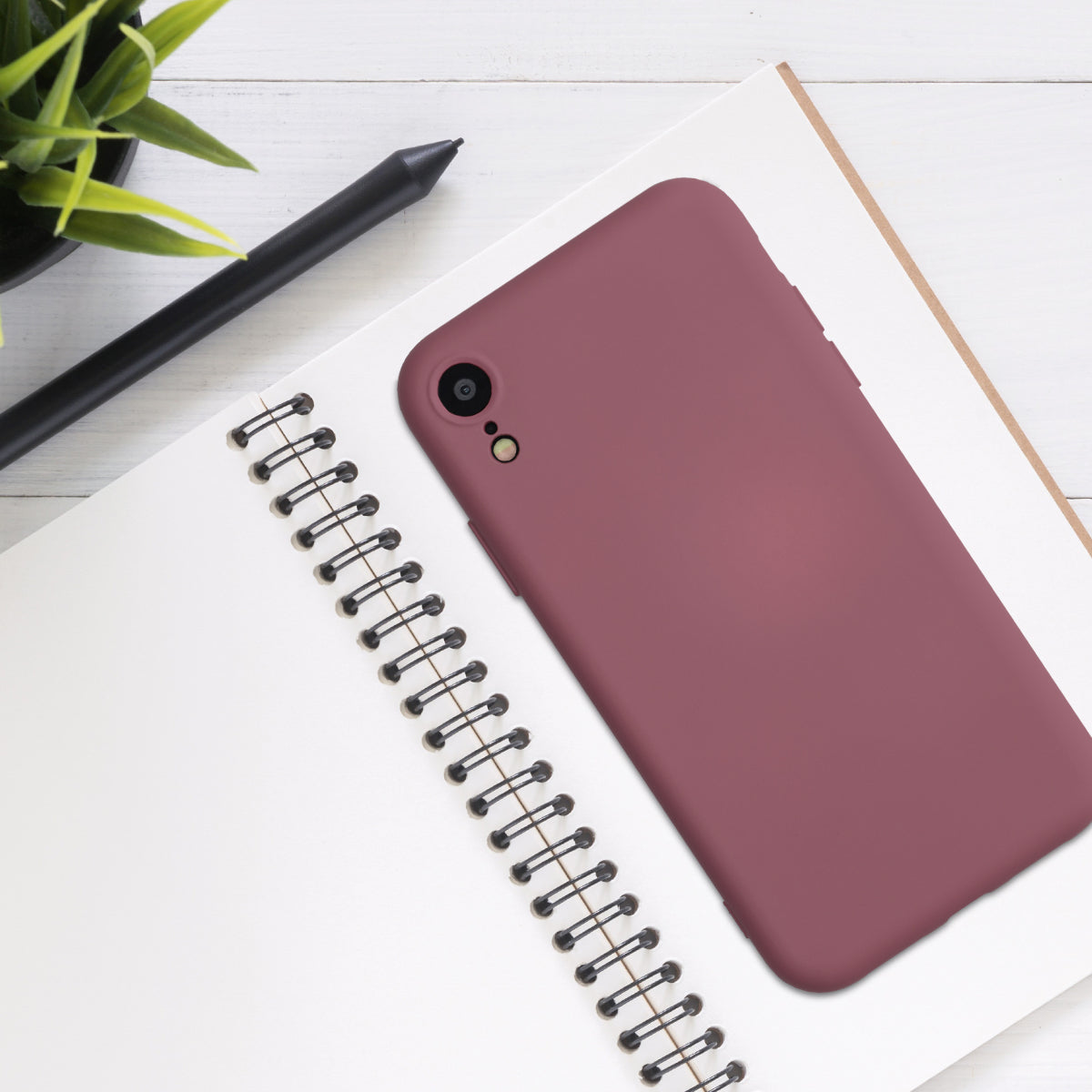 kwmobile Case Compatible with Apple iPhone XR - Rubberized Silicone Phone Cover - Wireless Charging Protective Case - Cover