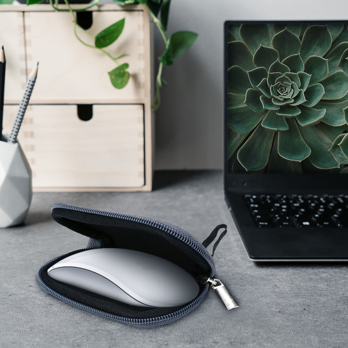 Magic Mouse 1 / 2 Pouch Neoprene