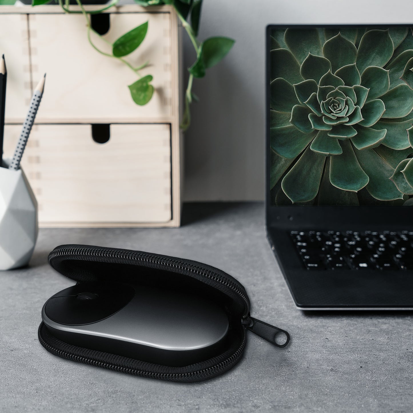 Magic Mouse 1 / 2 Pouch Neoprene