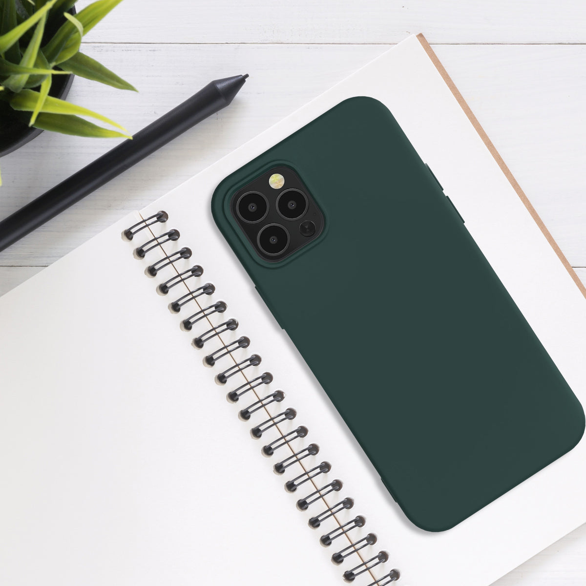 kwmobile Case Compatible with Apple iPhone 12 / iPhone 12 Pro - Protective Cover for Wireless Charging - Case