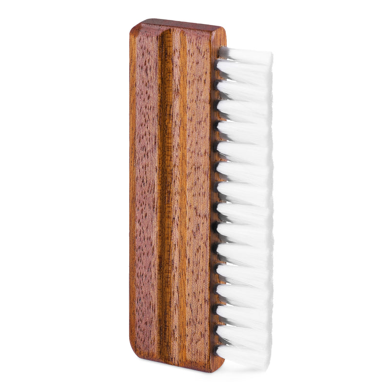 kwmobile Nylon Reinigungsbürste mit Holzgriff für Schallplatten - Schallplattenbürste für Vinyl - LP Plattenbürste - Plattenspieler Bürste Braun  [dsg01]