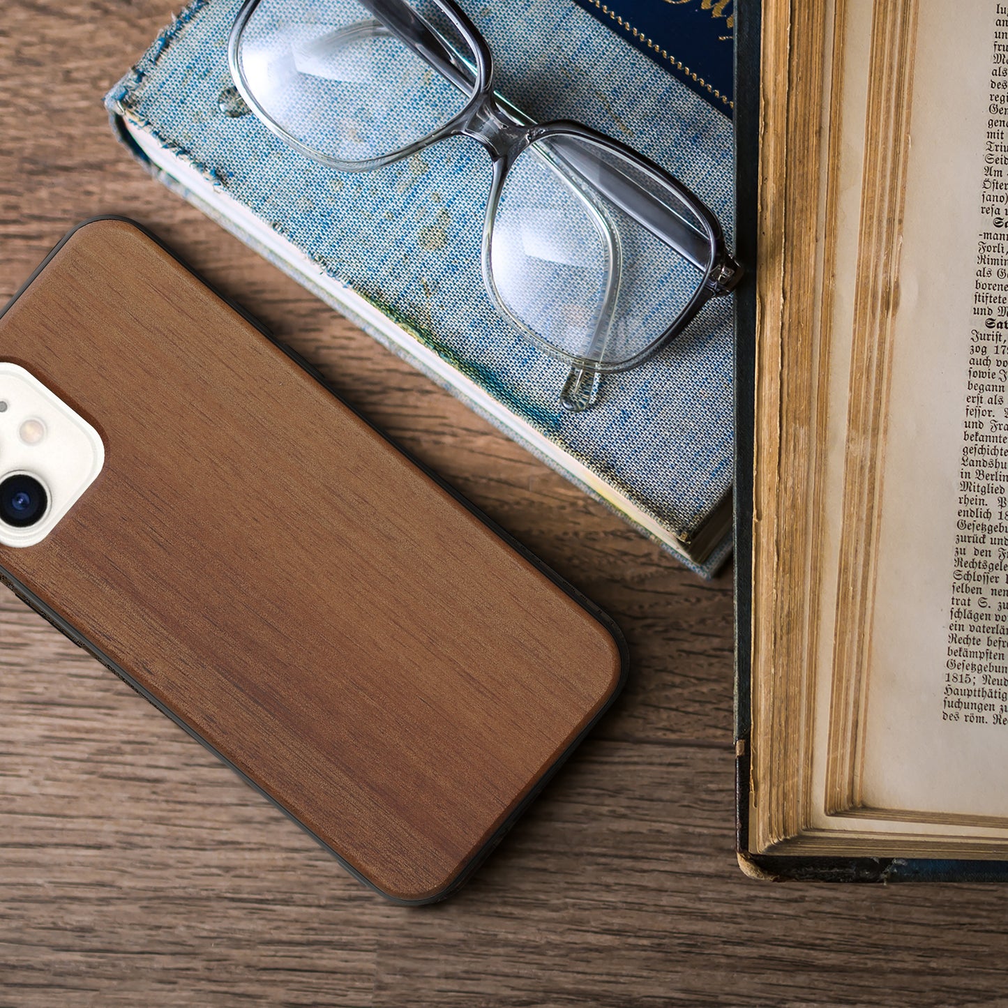 kwmobile Case Compatible with Apple iPhone 12 / iPhone 12 Pro - Shockproof Phone Cover - TPU Phone Case