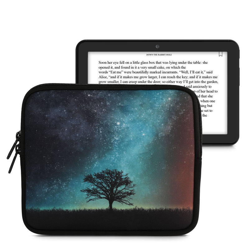 kwmobile Tasche für eReader - Neopren Hülle Schutzhülle Galaxie Baum Wiese Blau Grau Schwarz - Innenmaße Blau  [dsg01]