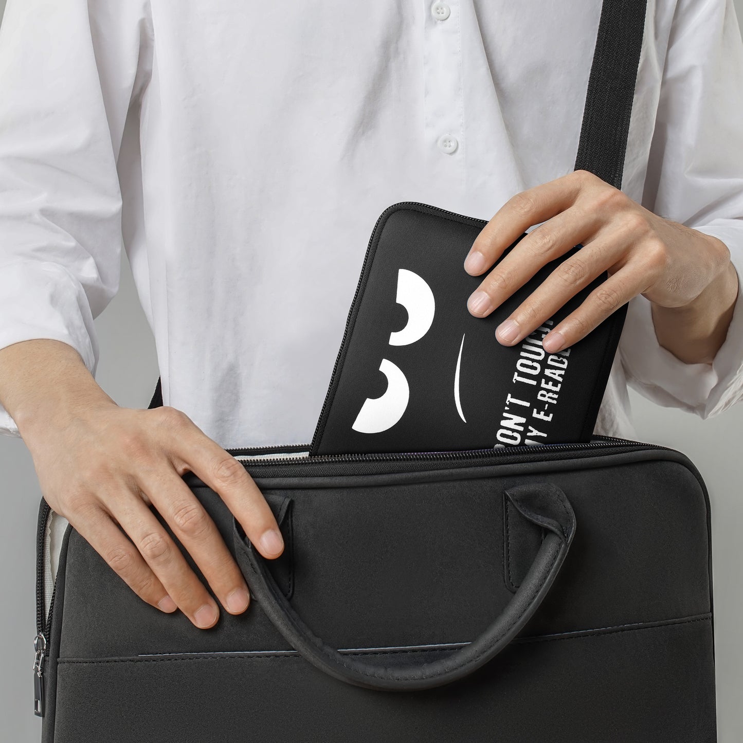 kwmobile Bag for eReader - Case Cover Galaxy Tree Meadow Grey Black - Inner Dimensions