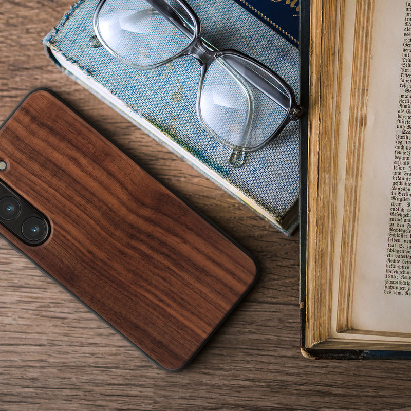 Samsung Galaxy S23 Shockproof Hard Case with TPU Bumper Walnut Wood