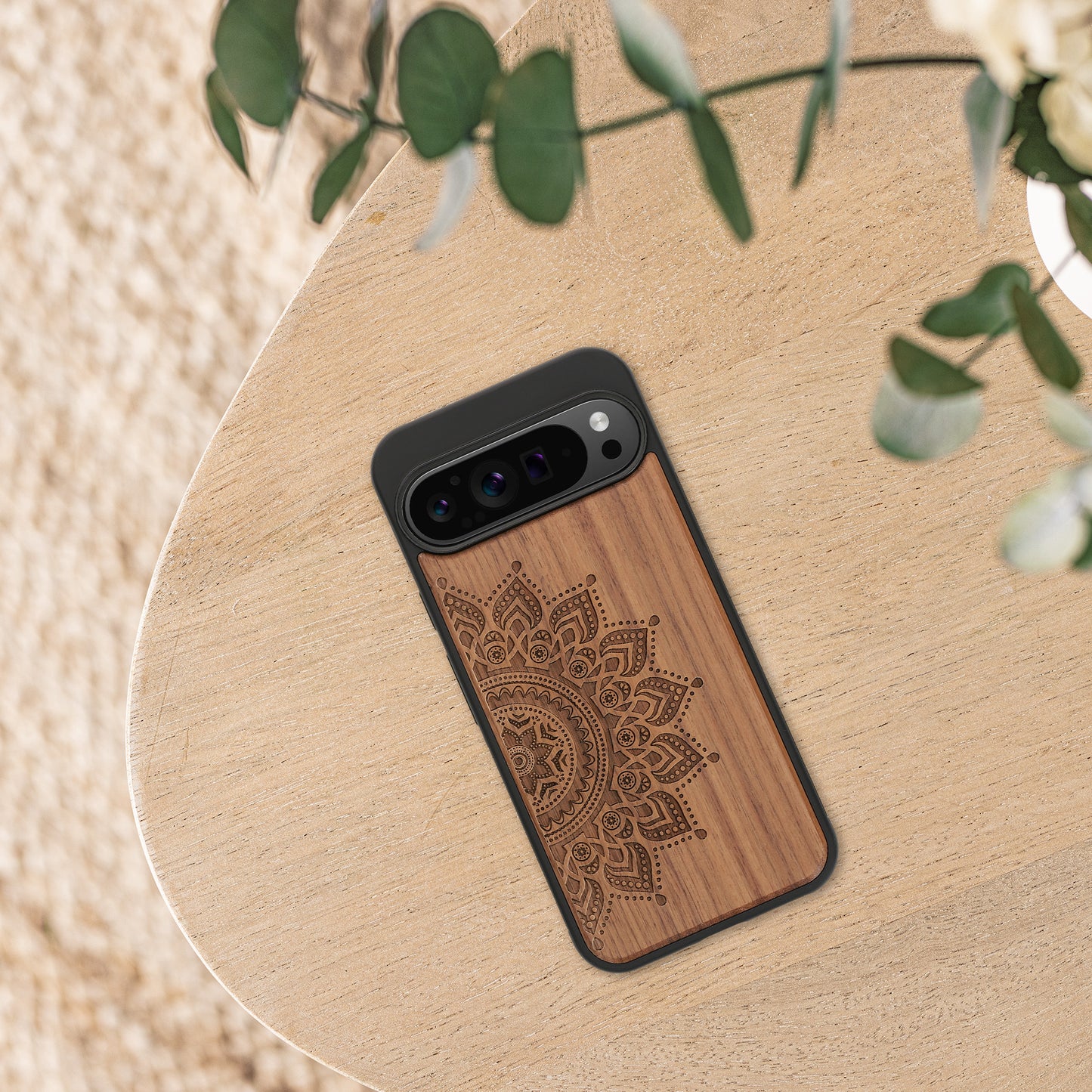 kwmobile Case Compatible with Google Pixel 9 Pro XL Case - Phone Cover - TPU Phone Case Compass Vintage