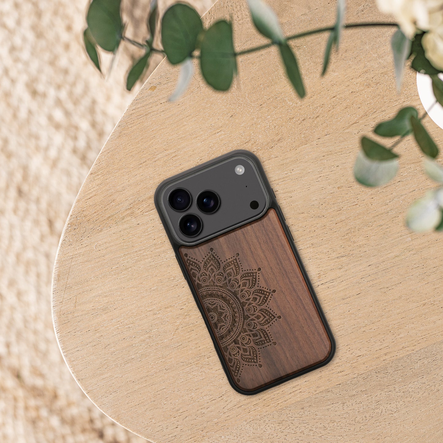 kwmobile Hülle kompatibel mit iPhone 17 Pro Hülle - Handy Cover - TPU Handyhülle Kompass Vintage