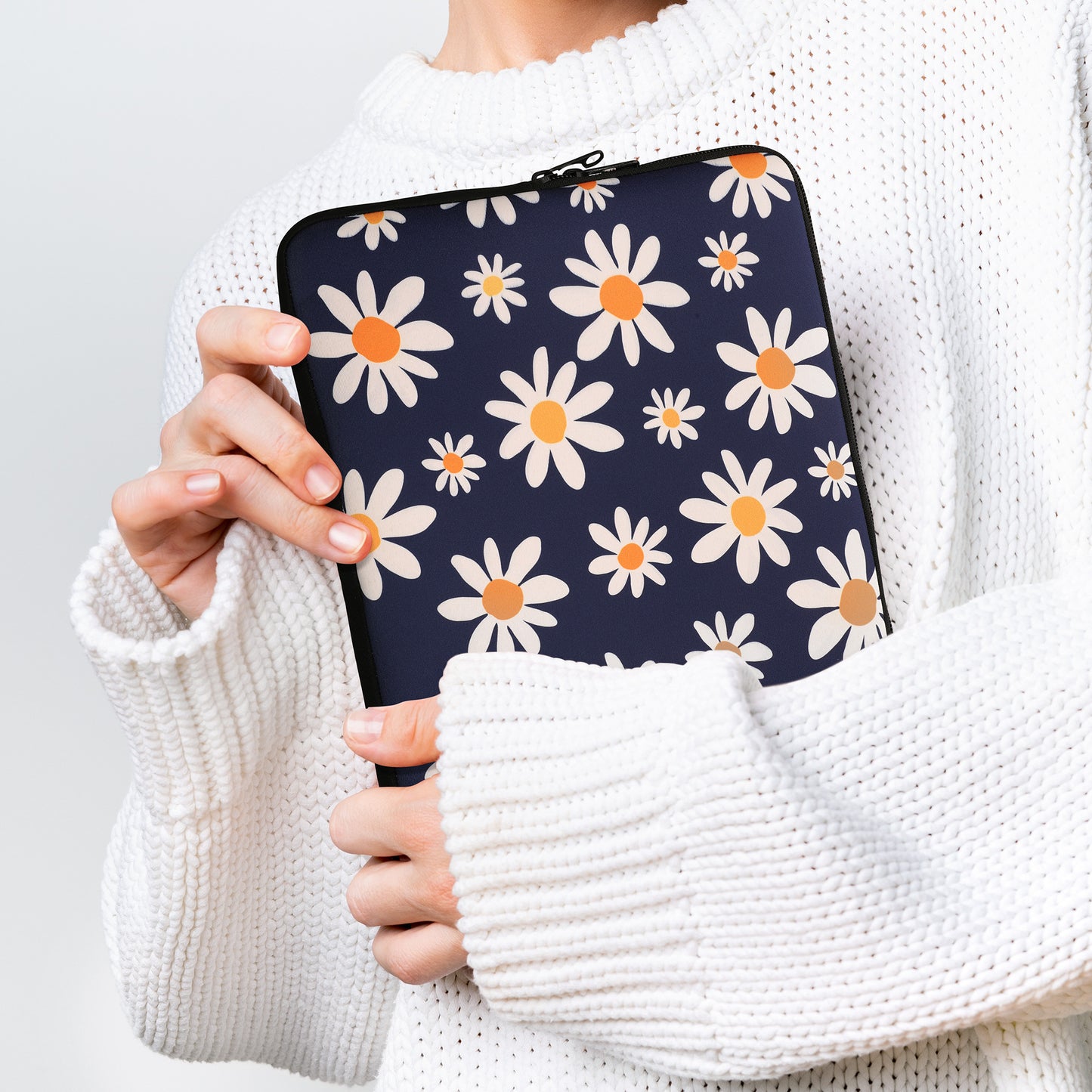 kwmobile Tablet Hülle kompatibel mit 13" Tablet - Universal Tasche Cover Case - Schutzhülle Sleeve in Hellbraun Grau Viele Hunde