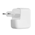 kwmobile Silikon Schutzhülle kompatibel mit Apple 35W Dual USB-C Power Adapter Hülle - Netzteil Full Body Charger Case - Komplettschutz Cover für Aufladegerät in Weiß Weiß  