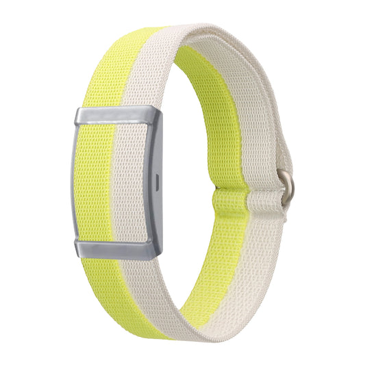 kwmobile Armband kompatibel mit COROS Heart Rate Monitor Armband - Nylon Fitnesstracker Sportarmband Band in Silber Gelb - Innenmaße von Silber