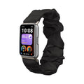 kwmobile Ersatz Armband kompatibel mit Huawei Band 11 / Band 11 Pro - Smartwatch Scrunchie Haargummi Design Schwarz - Innenmaße Schwarz
