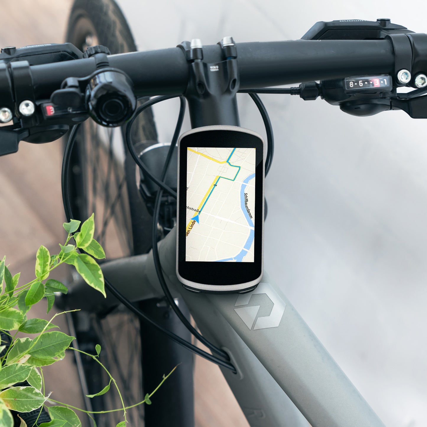 kwmobile Mount compatible with Garmin Edge / Bryton Rider / CatEye - Bike Computer Mount - Stem Mount Top Cap