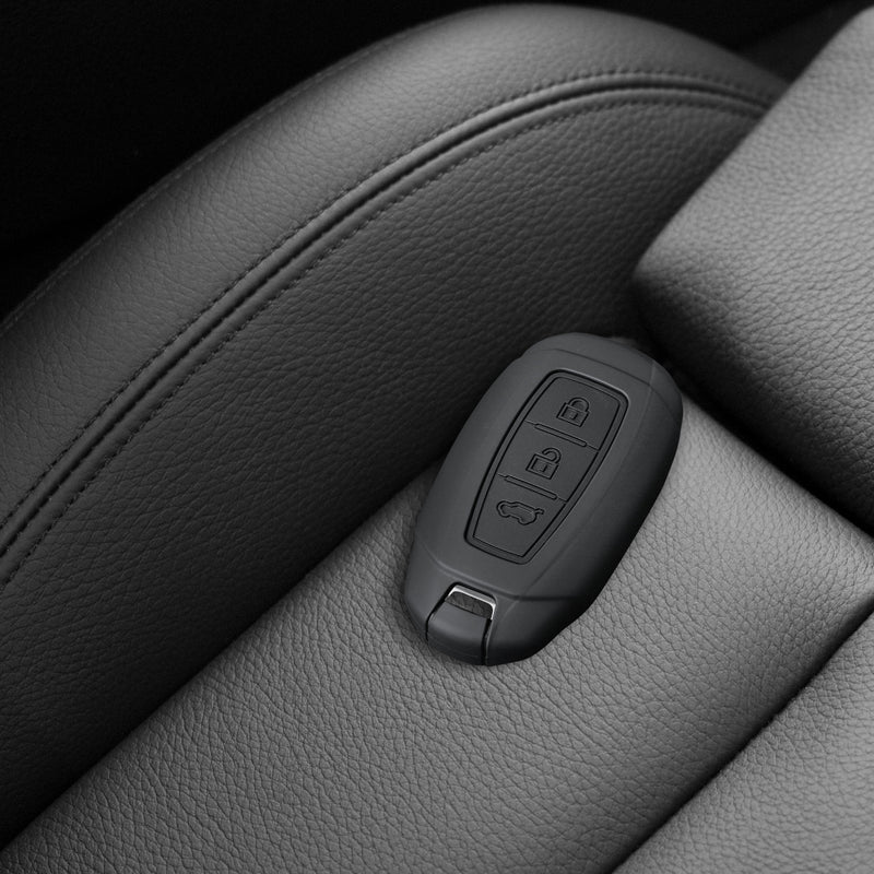 kwmobile Car Key Cover compatible with Hyundai 3-Button Car Key Keyless Go Hard Case Protective Cover Key Case