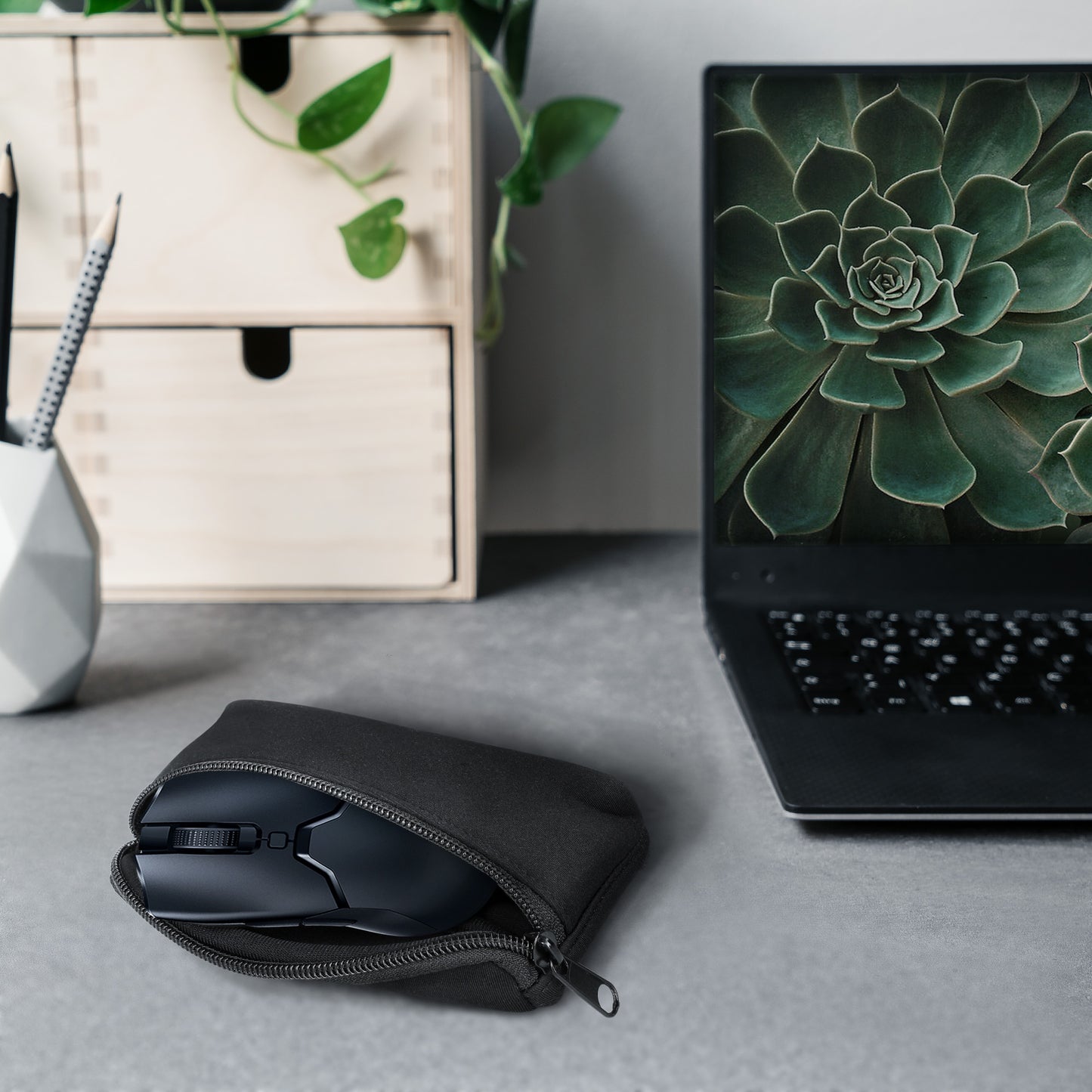 kwmobile Case Compatible with Universal Gaming Mouse