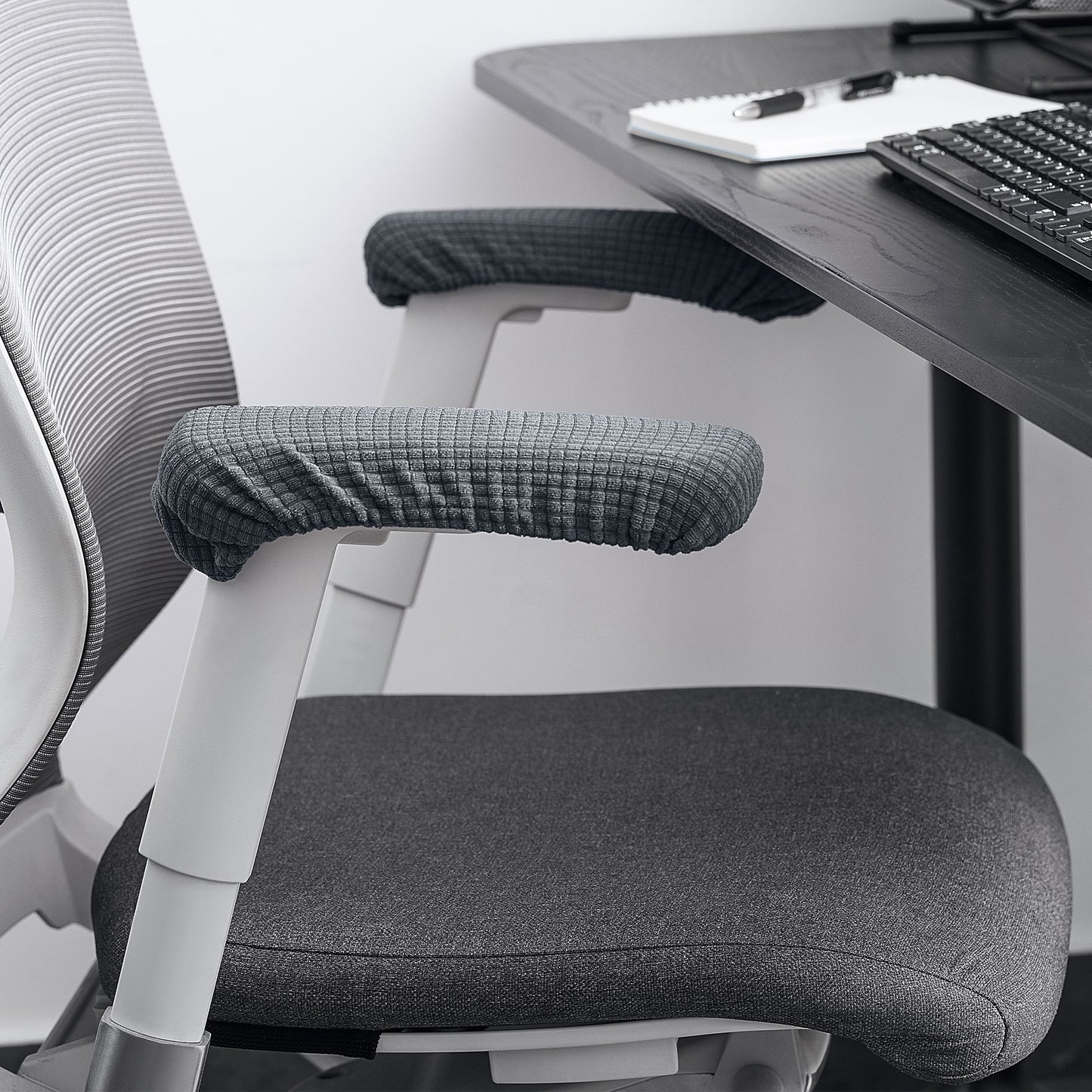 kwmobile Cover for Office Chair Armrest - Sleeve Slipcover - Detachable Protective Cover Universal