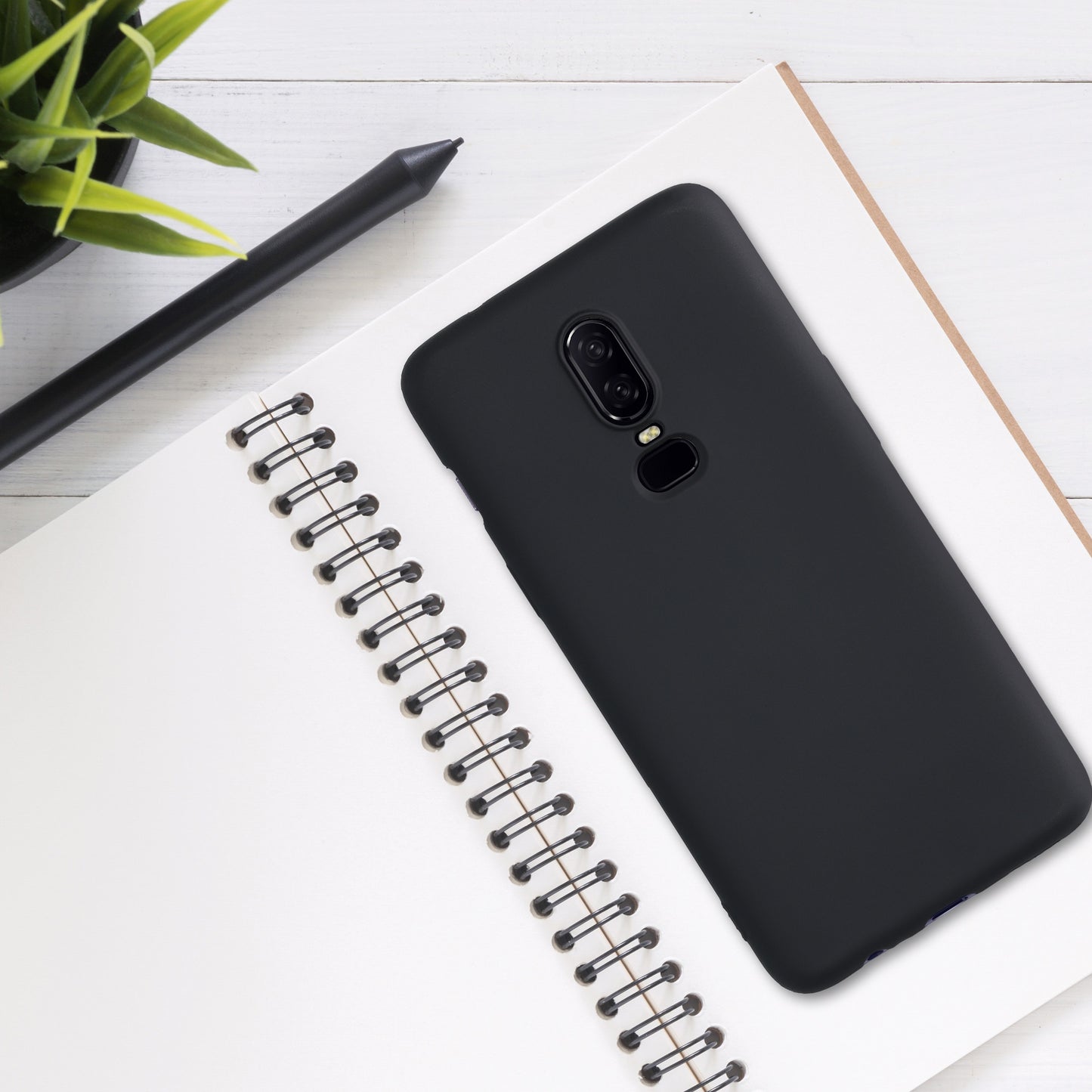 kwmobile Case compatible with OnePlus 6 - Protective Cover for Wireless Charging - Case