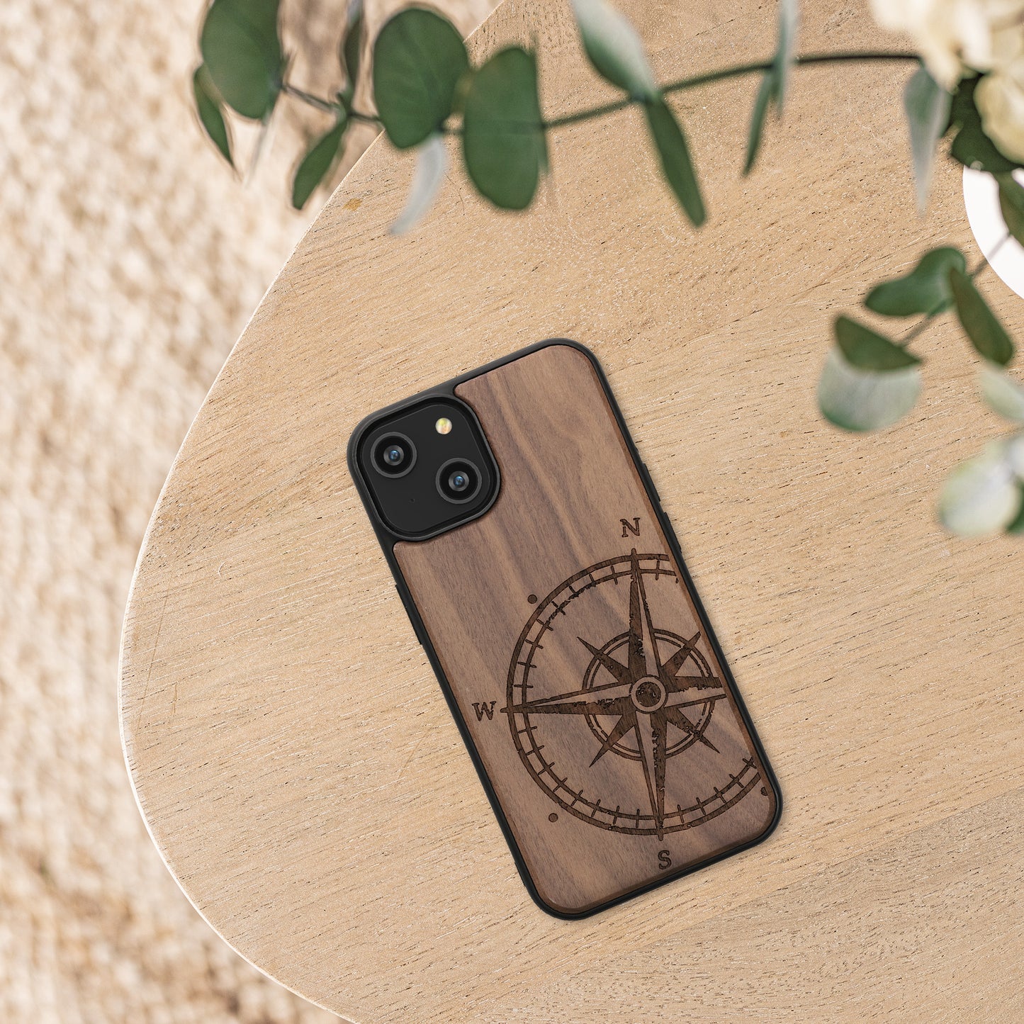 kwmobile Case Compatible with Apple iPhone 14 Phone Cover TPU Phone Case Compass Vintage