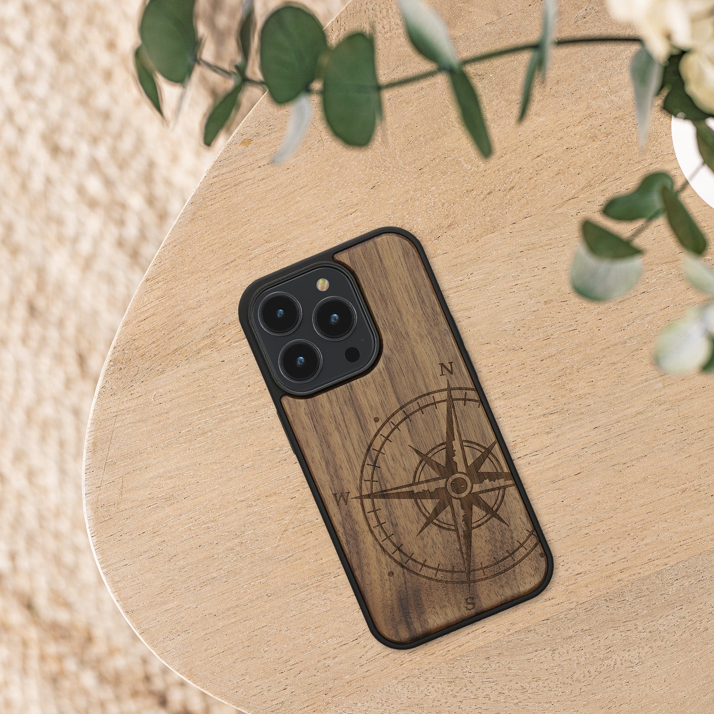 kwmobile Case Compatible with Apple iPhone 14 Pro Phone Cover TPU Phone Case Compass Vintage