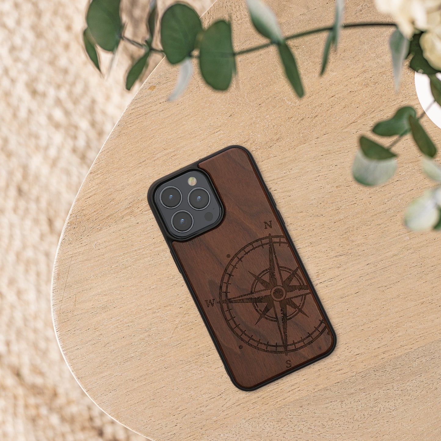 kwmobile Case Compatible with iPhone 15 Pro Max Phone Cover TPU Cell Phone Case Compass Vintage