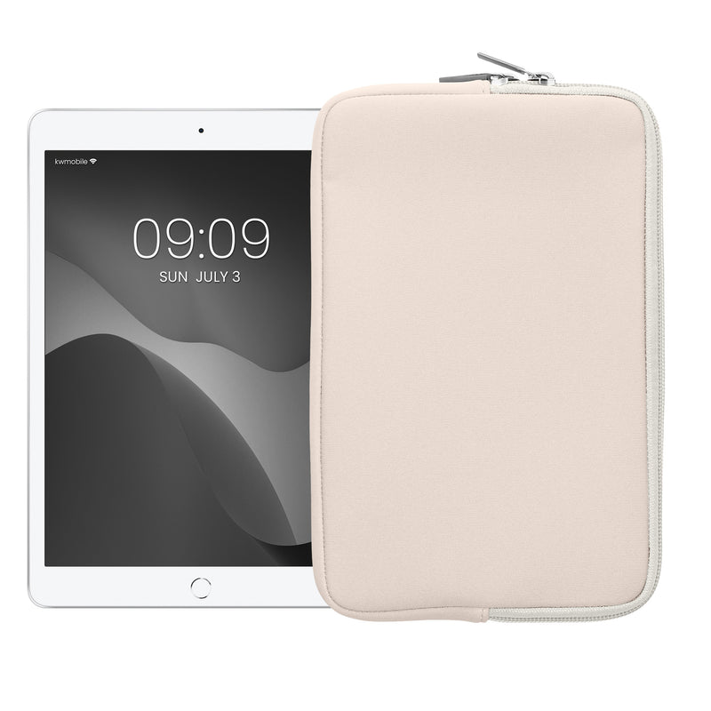 kwmobile Tablet Case compatible with 8"-8.4" Tablet - Universal Pouch Cover Case - Protective Sleeve