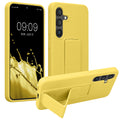 kwmobile Handyhülle kompatibel mit Samsung Galaxy S24 - Hülle mit Fingerhalter und Standfunktion - Silikon Case Handy Cover in Strahlend Gelb Strahlend Gelb  