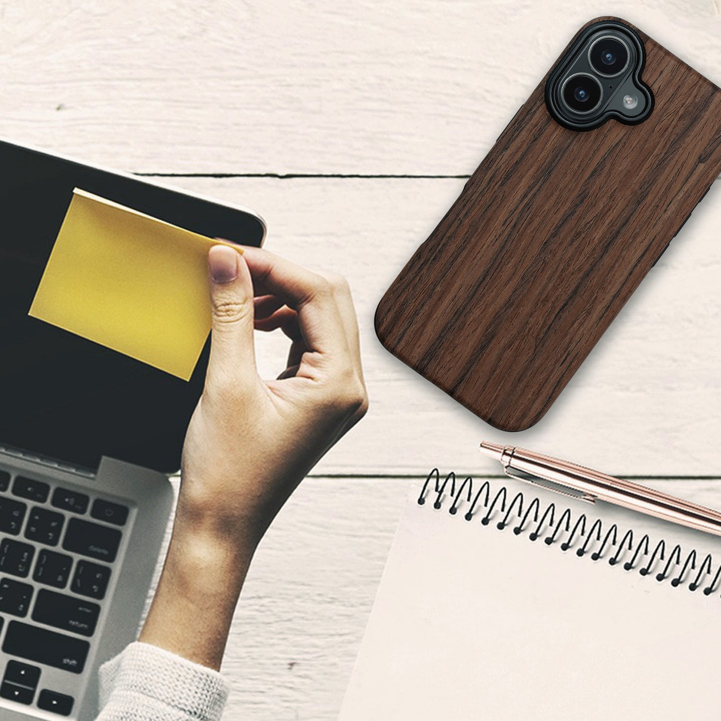 kwmobile Case compatible with Apple iPhone 17 Back Cover Wood Grain