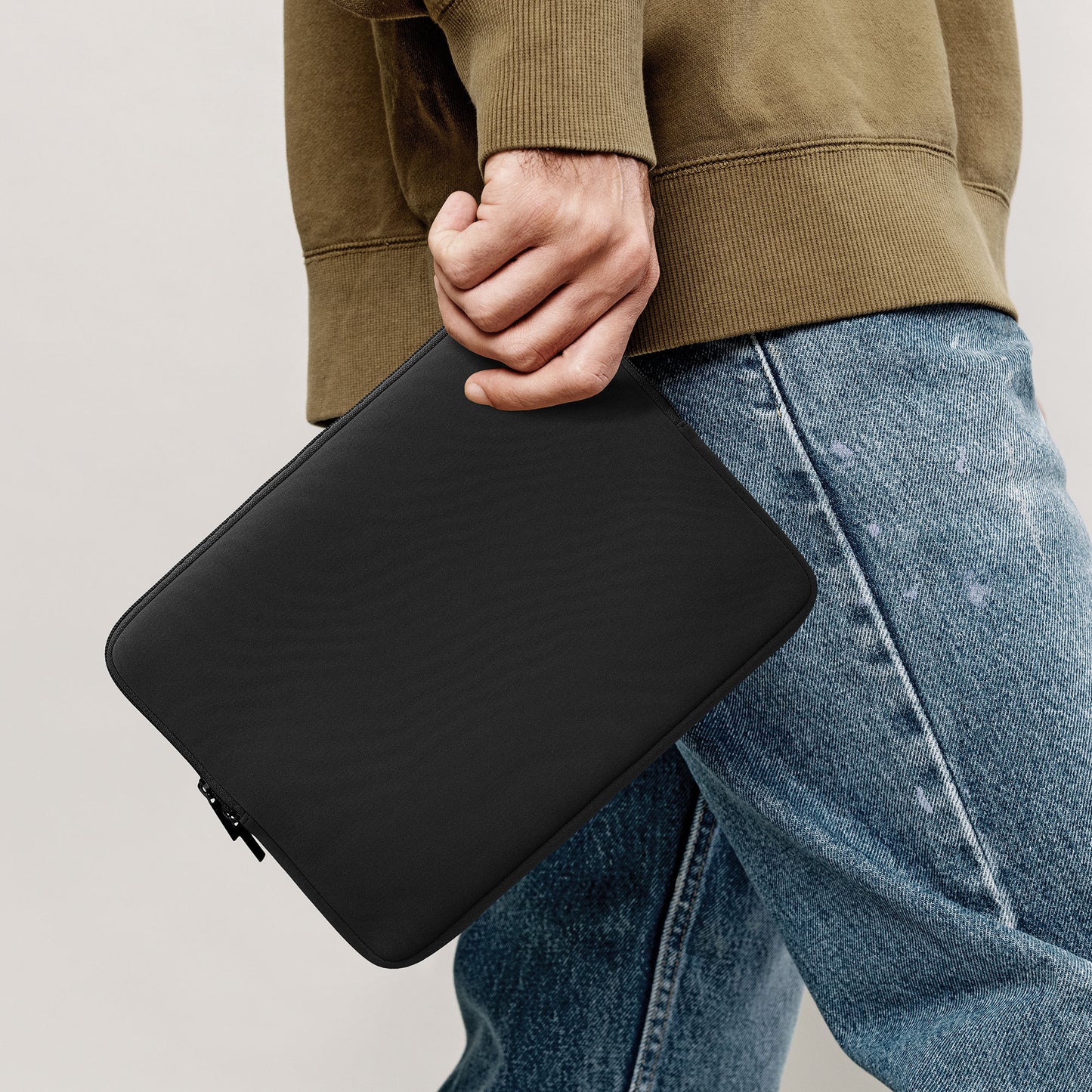 kwmobile Tablet Case compatible with 13" Tablet - Universal Bag Cover Case - Protective Sleeve