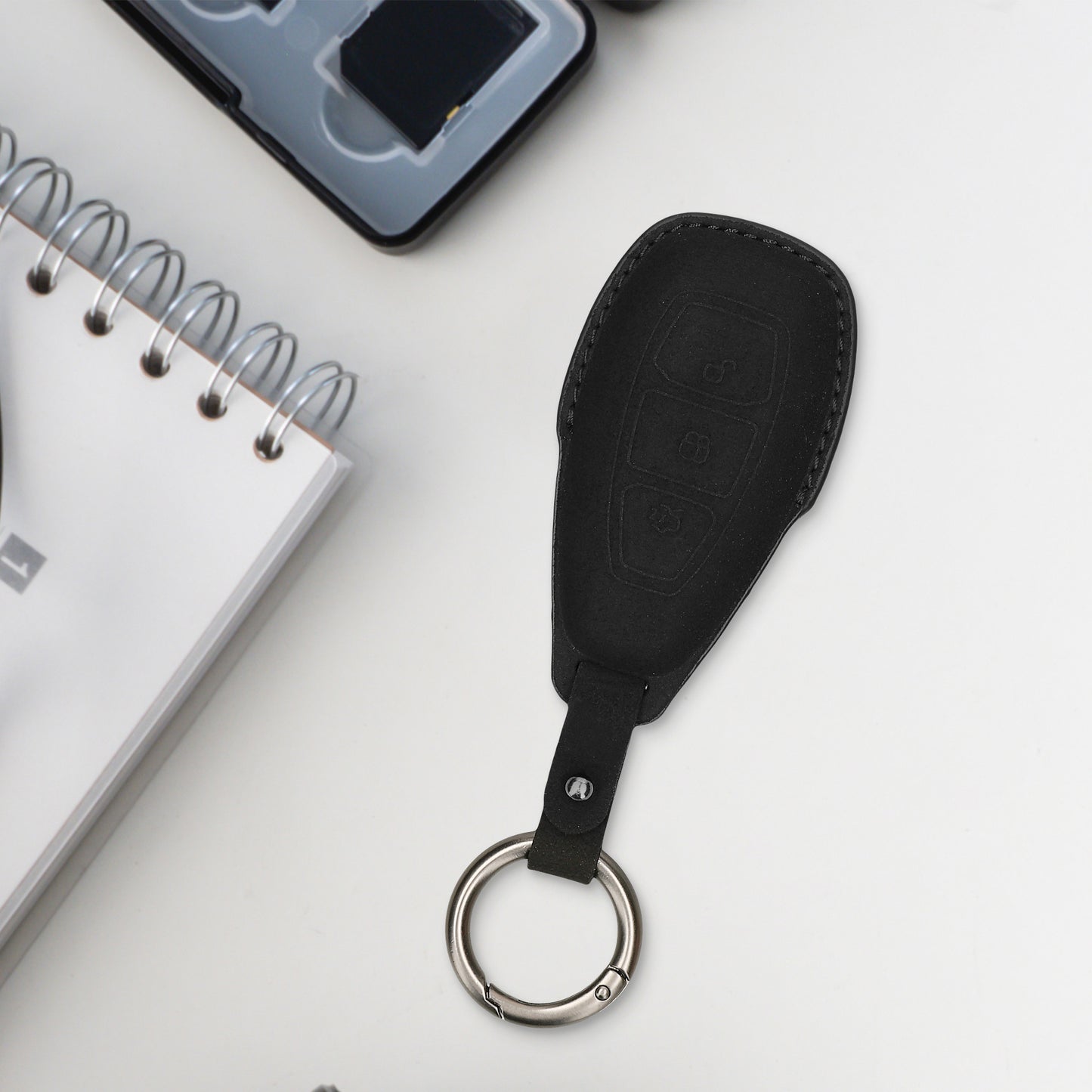 kwmobile PU Leather Car Key Cover Compatible with Ford 3-Button Car Key Keyless Go Case Protective Cover with Keychain